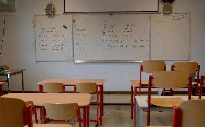 Intempéries: le gouverneur recommande, les écoles s'organisent