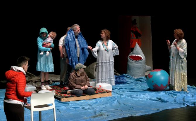 Mouvement Personne d'Abord et migrants : regards croisés sur scène