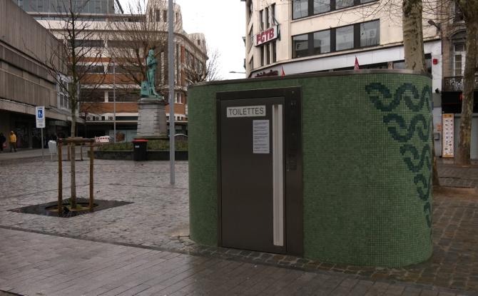 Verviers : la toilette publique de la Place du Martyr toujours fermée