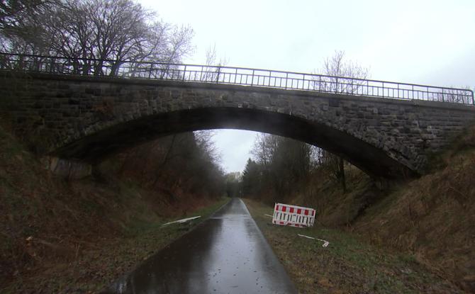 Pont fermé depuis un an : Bullange décide d’agir sans la Région