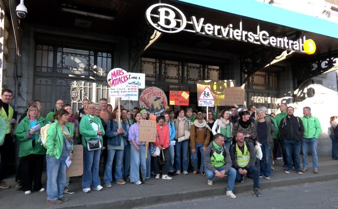 À Verviers, les enseignants rejoignent le mouvement “Mars Attacks”