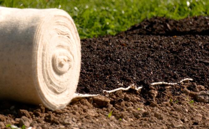 Le feutre en laine de mouton, concept innovant et bio pour les maraîchers