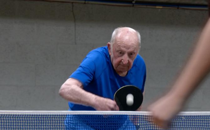 à 96 ans, Willy Lenaertz va ranger sa raquette de tennis de table